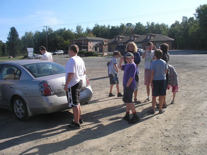 Whitewater rafting - golf trip 2008 006.jpg